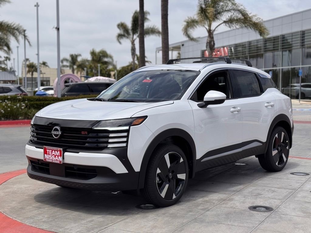 New 2025 Nissan Kicks SR image 4