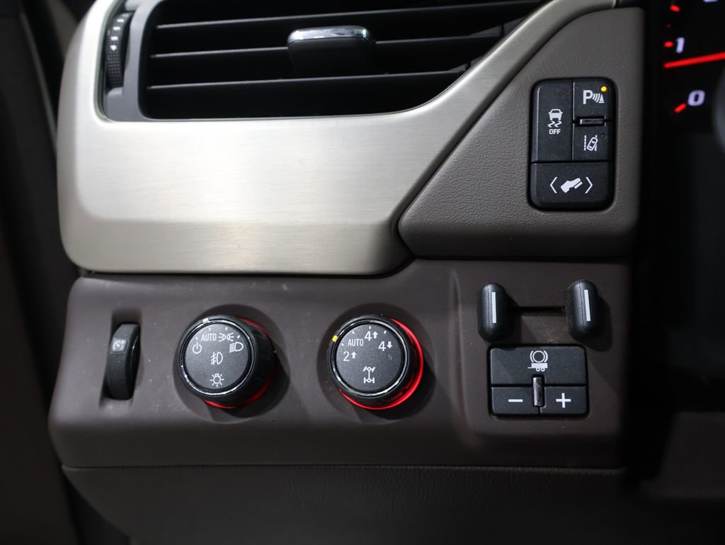 Used 2015 GMC Yukon Denali w/ Open Road Package image 33