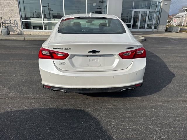 Used 2018 Chevrolet Malibu Premier w/ Premier Sun and Wheel Package image 3