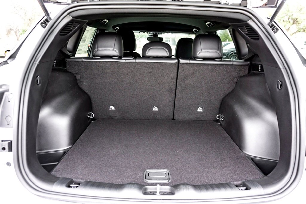 New 2026 Jeep Compass Latitude image 22