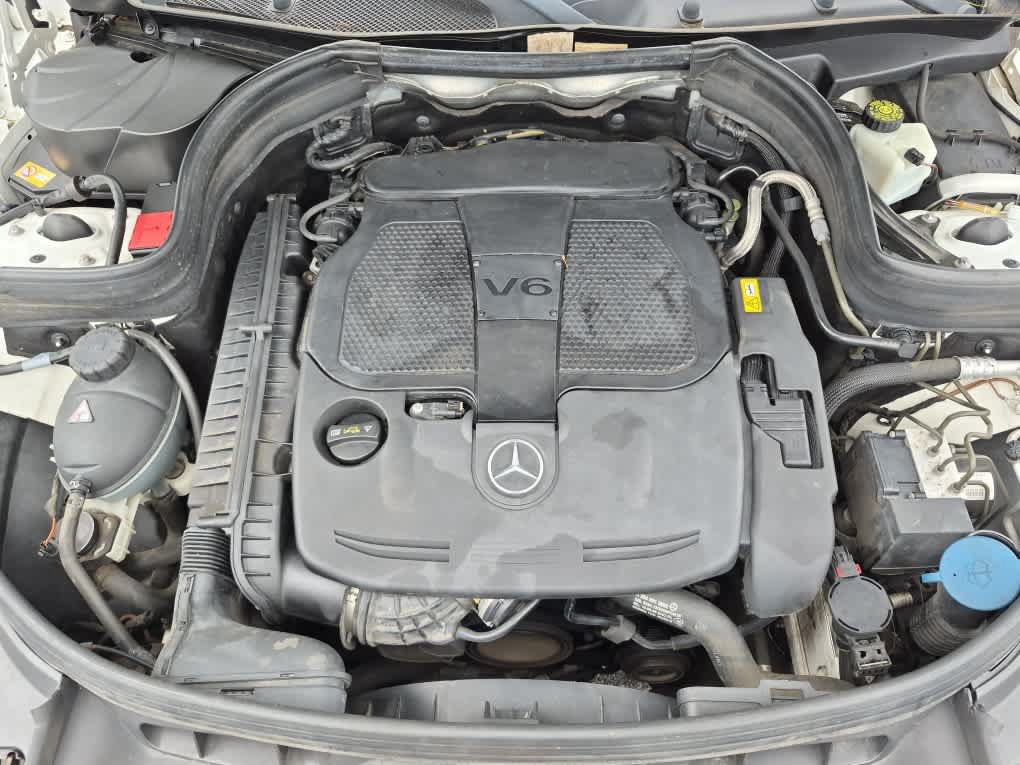 Used 2013 Mercedes-Benz GLK 350 4MATIC image 17