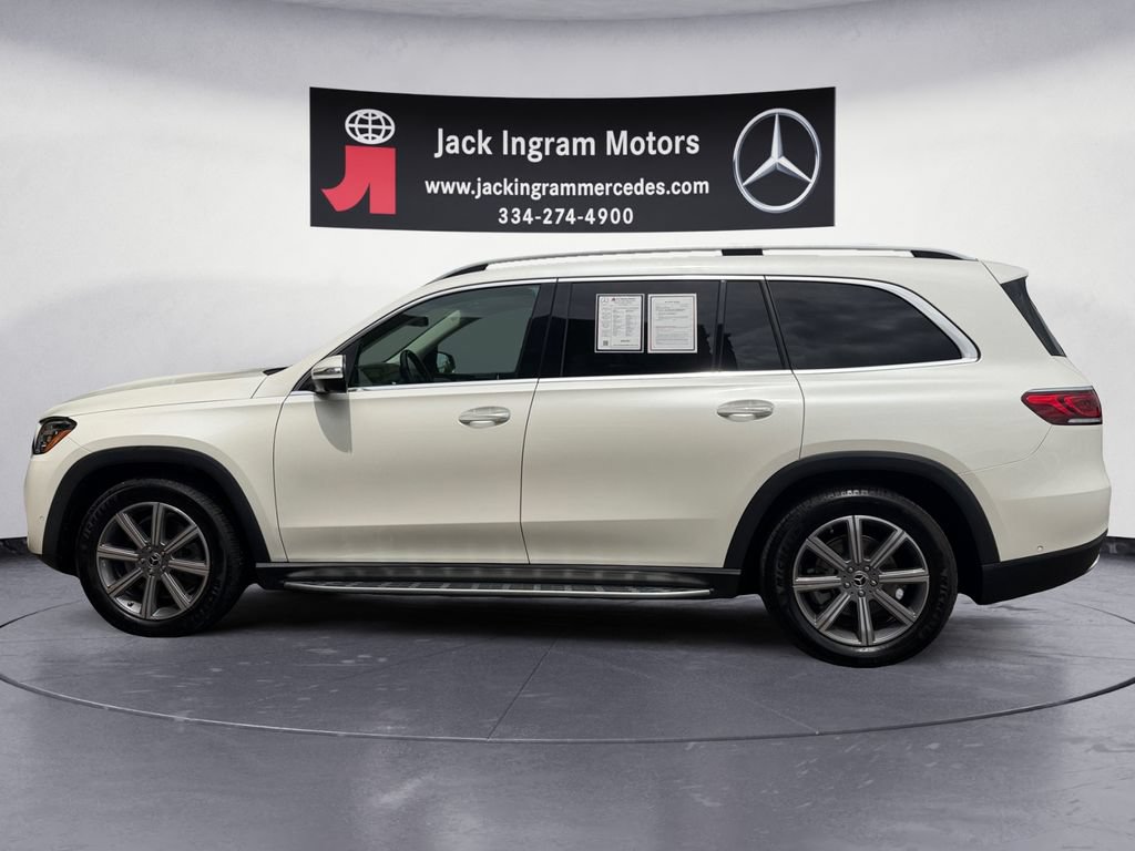 Used 2022 Mercedes-Benz GLS 450 4MATIC image 2