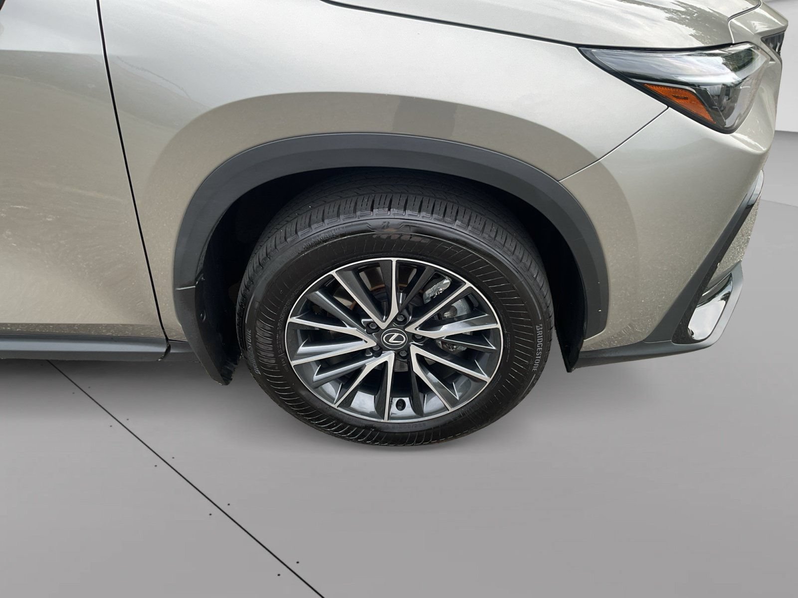 Used 2024 Lexus NX 350 AWD image 6