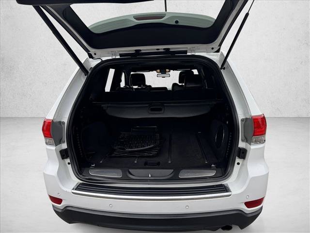 Used 2015 Jeep Grand Cherokee Limited w/ Luxury Group II AWD/4WD image 8