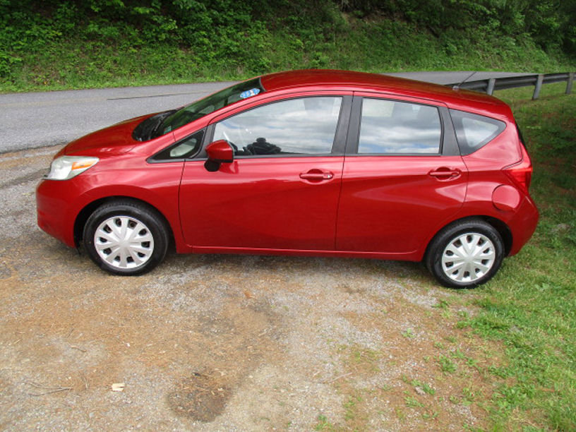 Used 2015 Nissan Versa Note SV FWD image 3