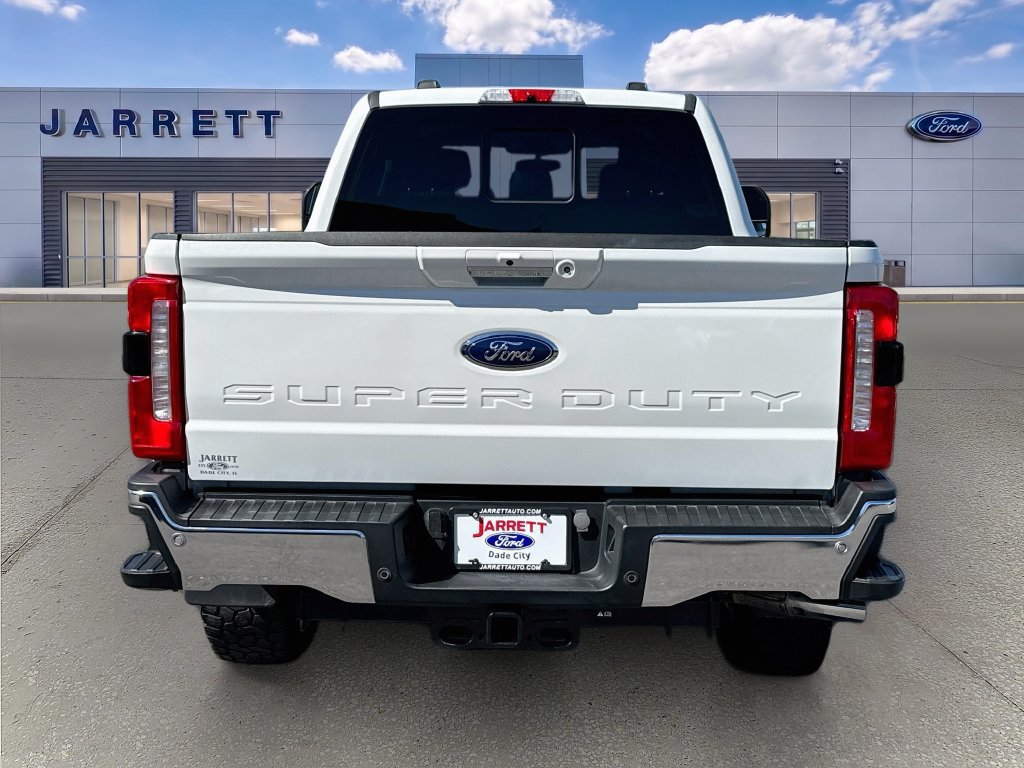 Used 2023 Ford F350 Lariat w/ Lariat Ultimate Package AWD/4WD image 6