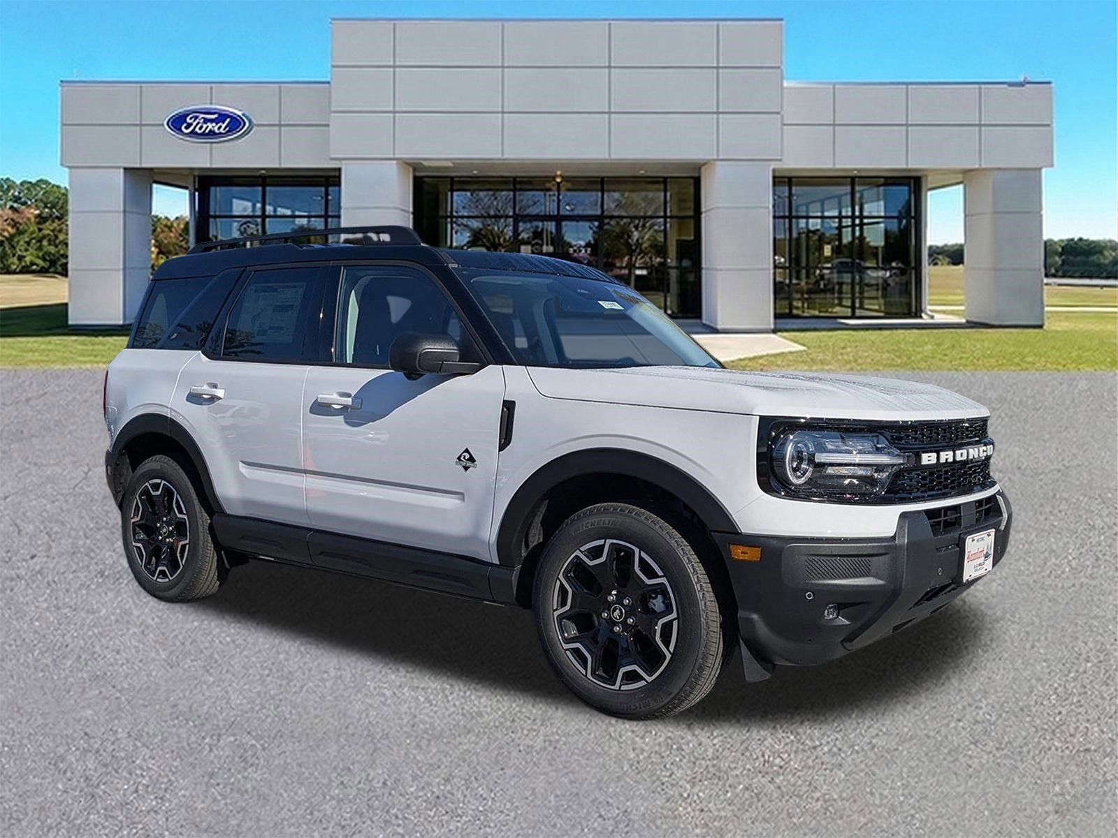New 2025 Ford Bronco Sport Outer Banks w/ Outer Banks Tech Package+ image 1