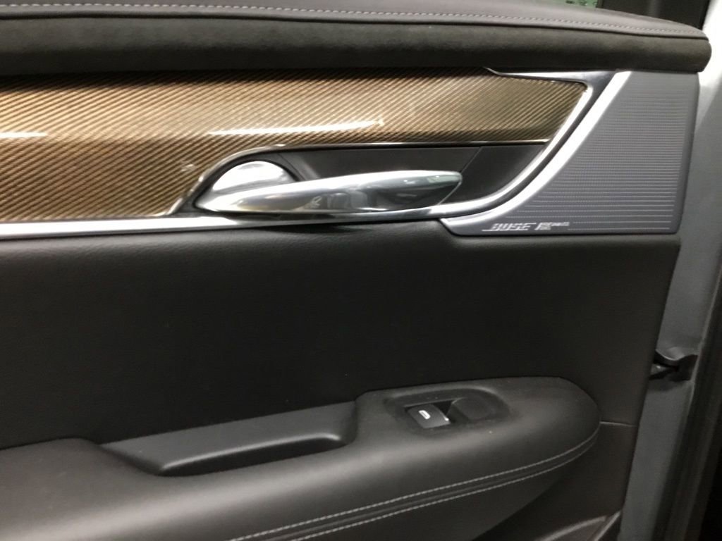 Used 2023 Cadillac XT6 Sport w/ Platinum Package image 13