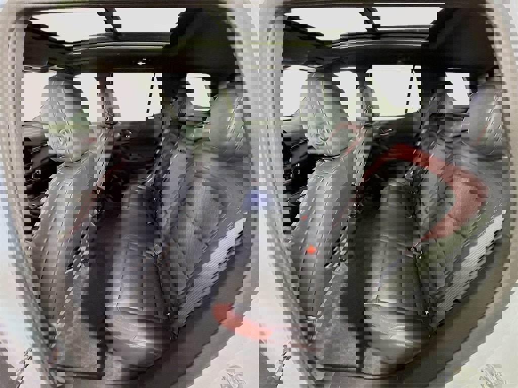 Used 2025 Chevrolet Equinox RS w/ Safety and Technology Package image 18