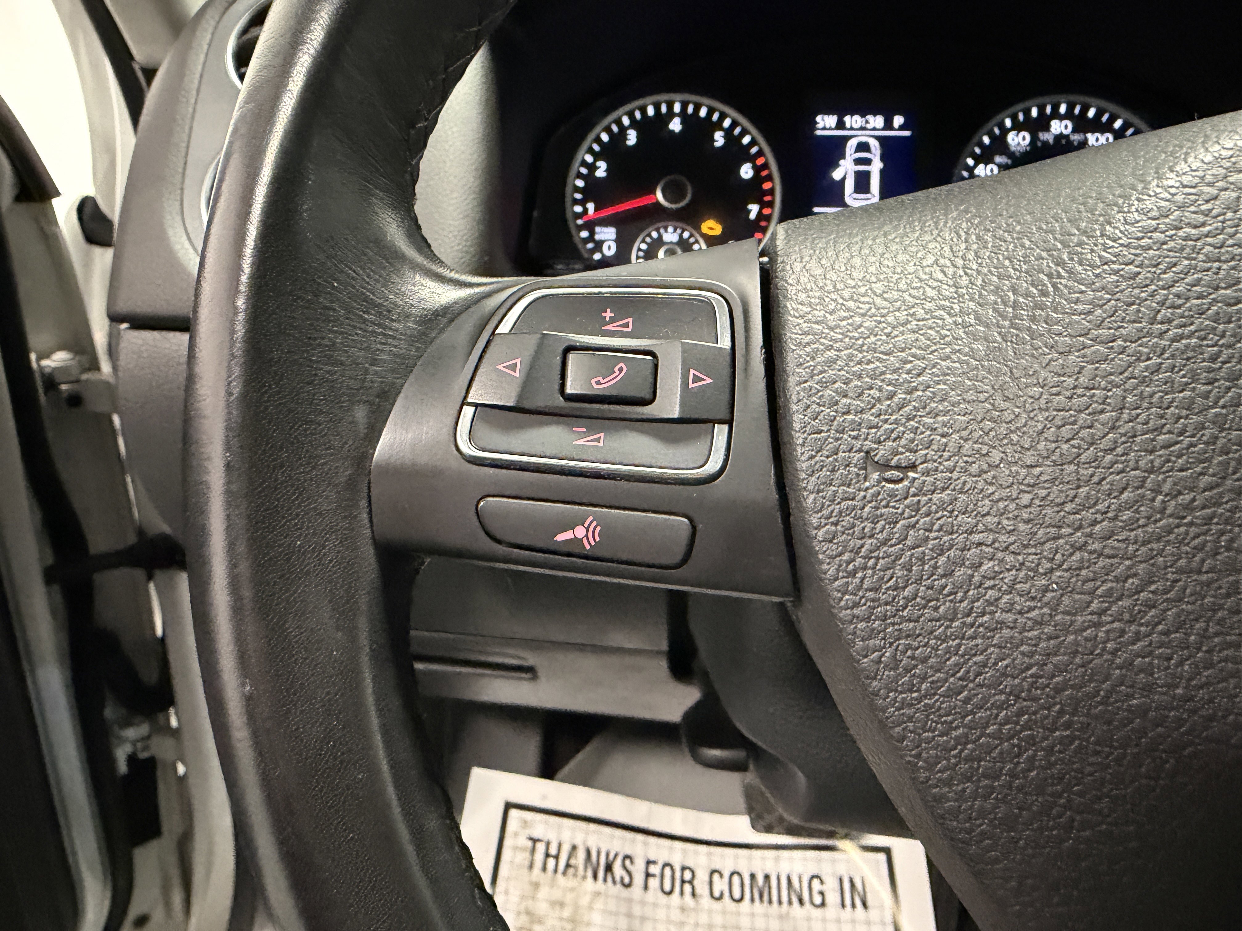 Used 2017 Volkswagen Tiguan Sport image 15