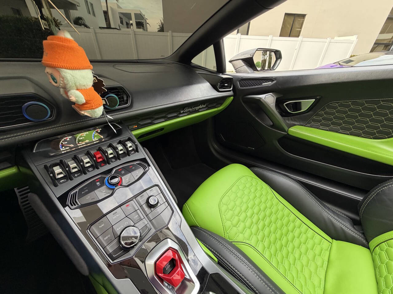 Used 2017 Lamborghini Huracan LP 580-2 RWD image 18