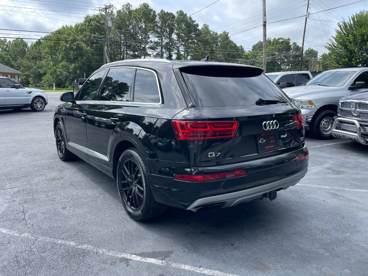 Used 2017 Audi Q7 3.0T Premium AWD/4WD image 7