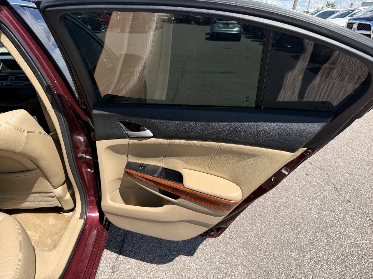 Used 2012 Honda Accord EX-L image 27