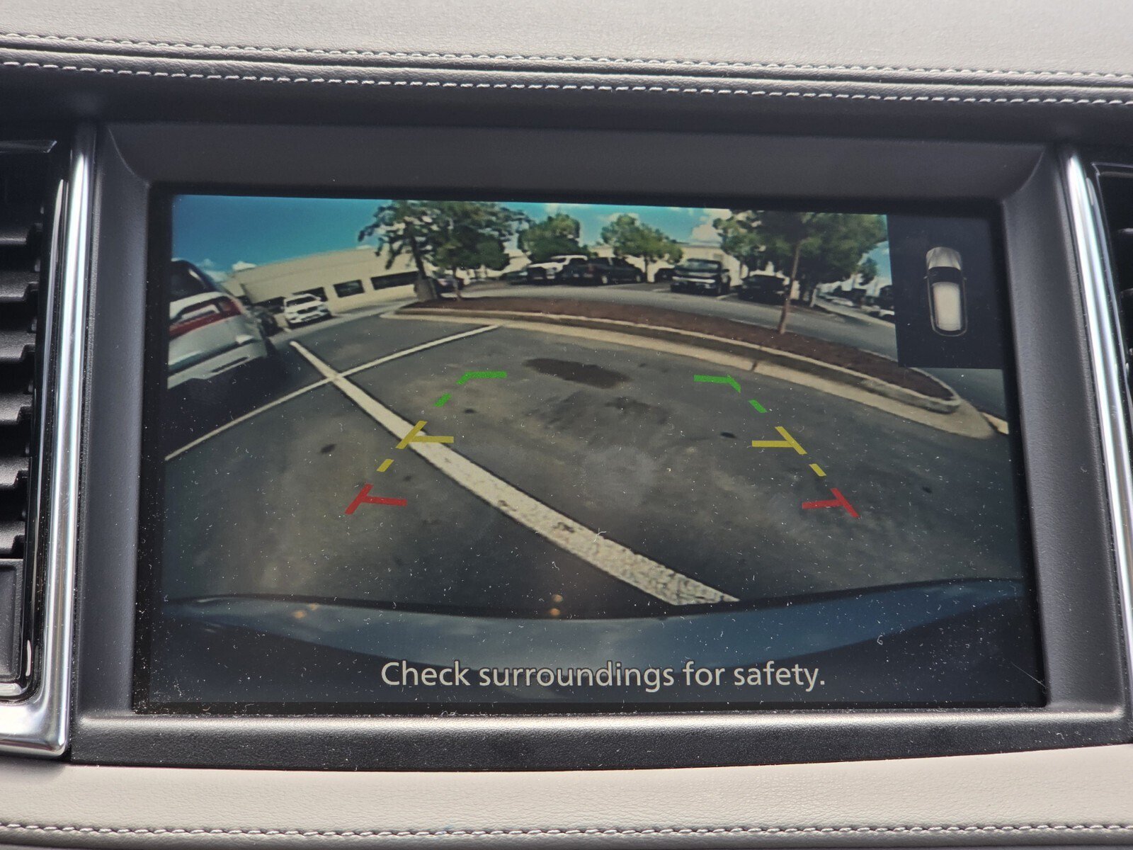 Used 2023 INFINITI QX50 Luxe FWD image 19