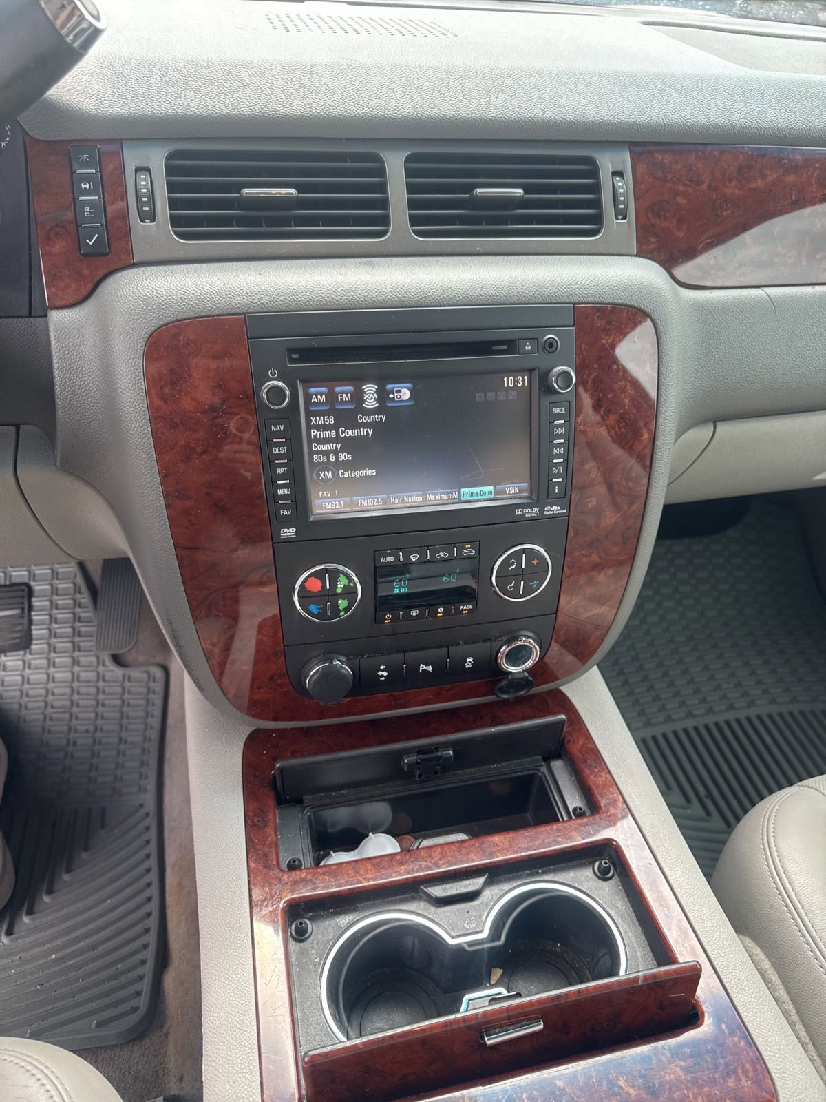 Used 2012 Chevrolet Avalanche LTZ AWD/4WD image 18