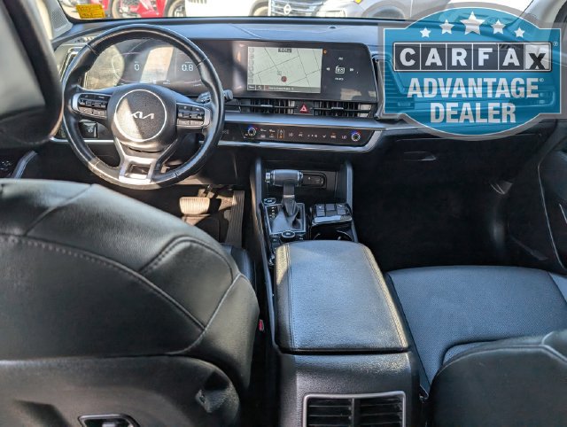 Used 2025 Kia Sportage EX FWD image 16
