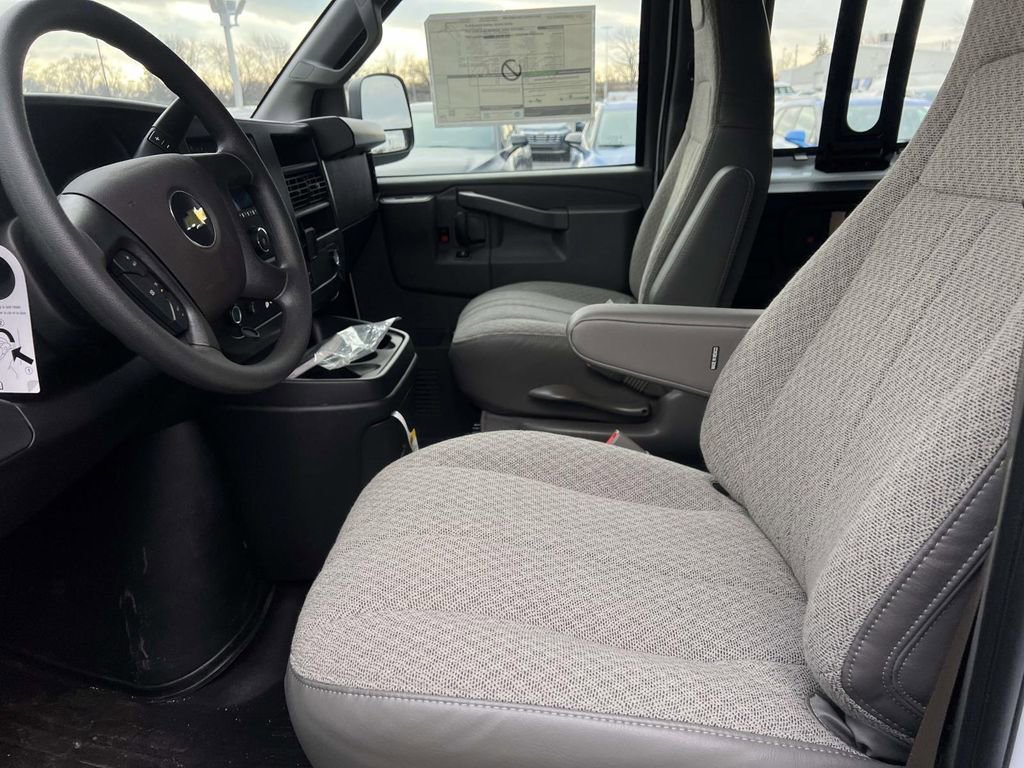 New 2025 Chevrolet Express 2500 w/ Driver Convenience Package image 16