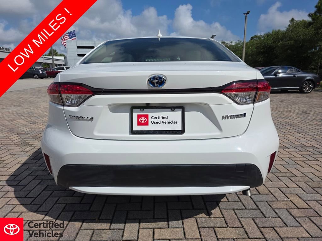 Certified 2022 Toyota Corolla LE FWD image 10