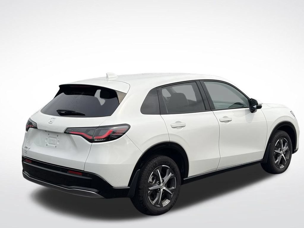 Certified 2023 Honda HR-V EX-L image 6