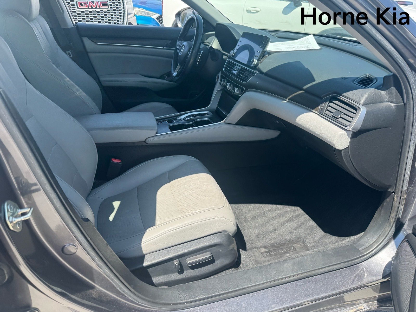 Used 2019 Honda Accord Touring image 27