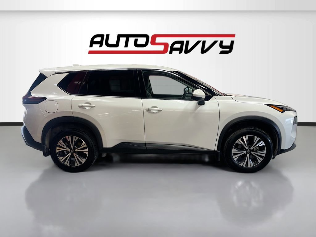 Used 2021 Nissan Rogue SV image 8