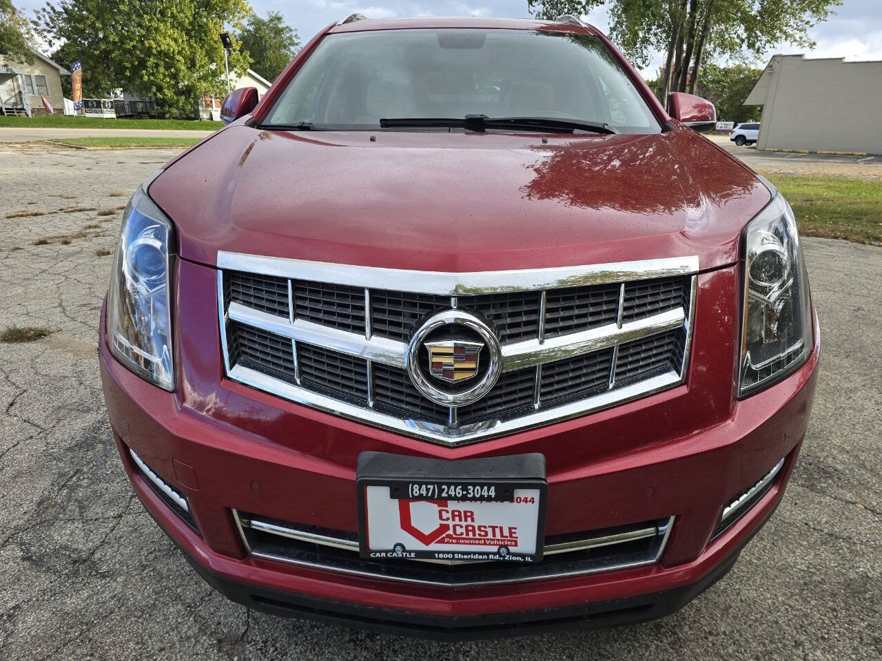 Used 2011 Cadillac SRX Luxury AWD/4WD image 2