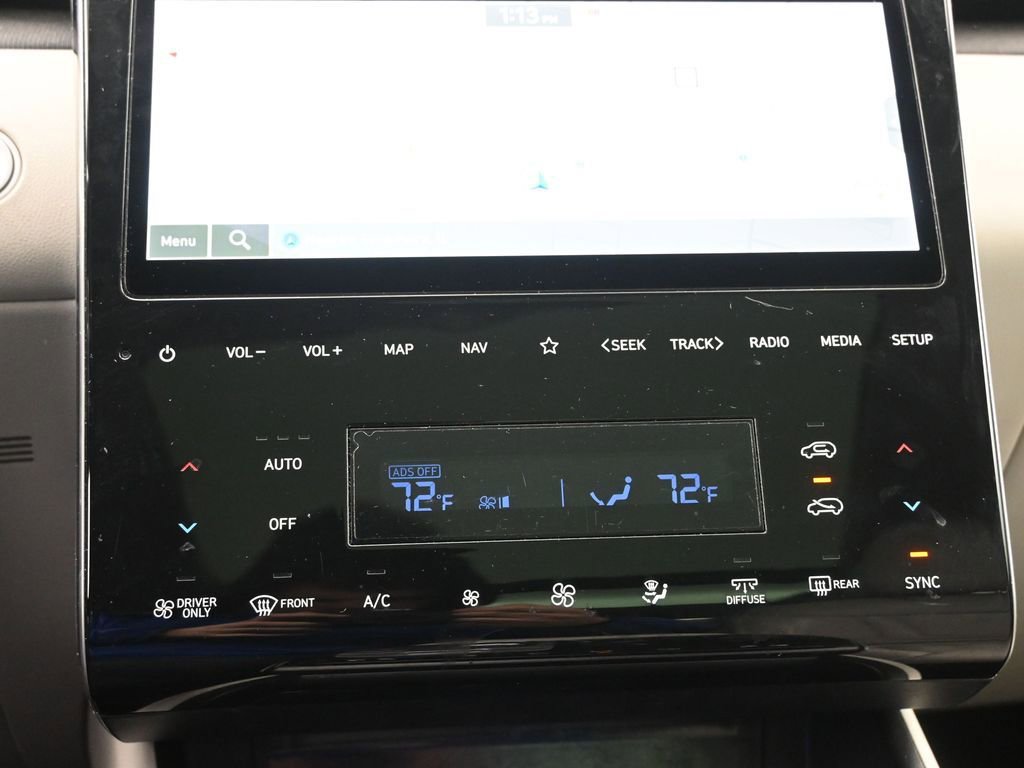 Used 2024 Hyundai Tucson Limited image 18