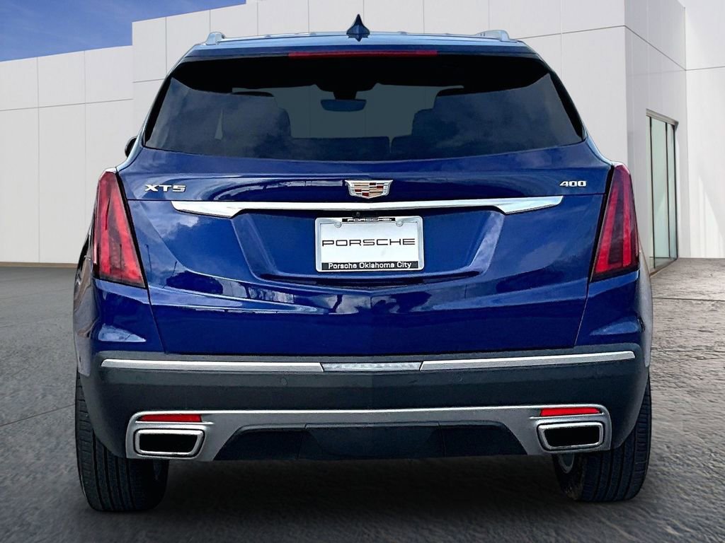 Used 2025 Cadillac XT5 Premium Luxury w/ Technology Package FWD image 6