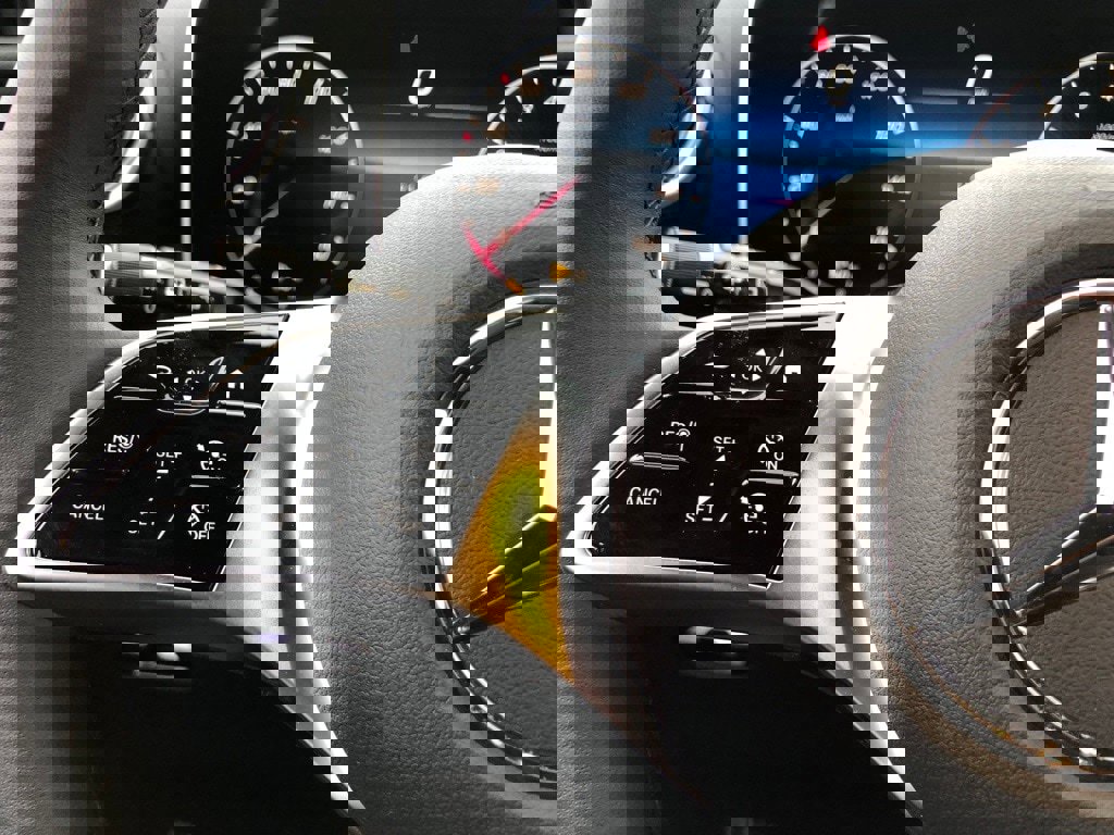 New 2025 Mercedes-Benz GLC 300 4MATIC image 21