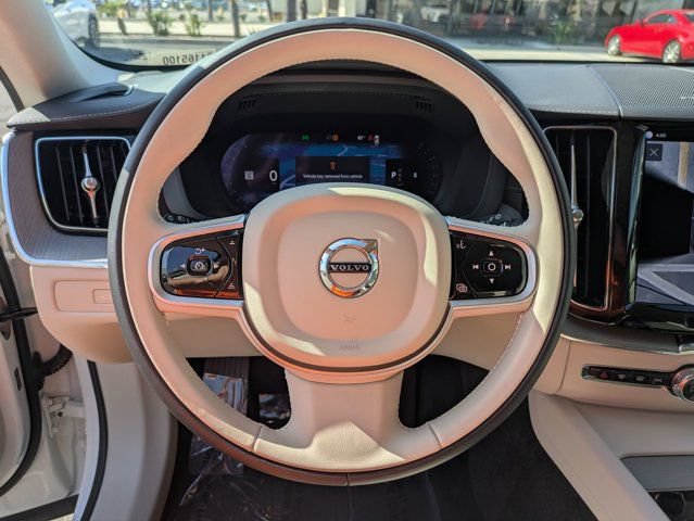 Used 2025 Volvo XC60 B5 Ultra w/ Protection Package Premier AWD/4WD image 18