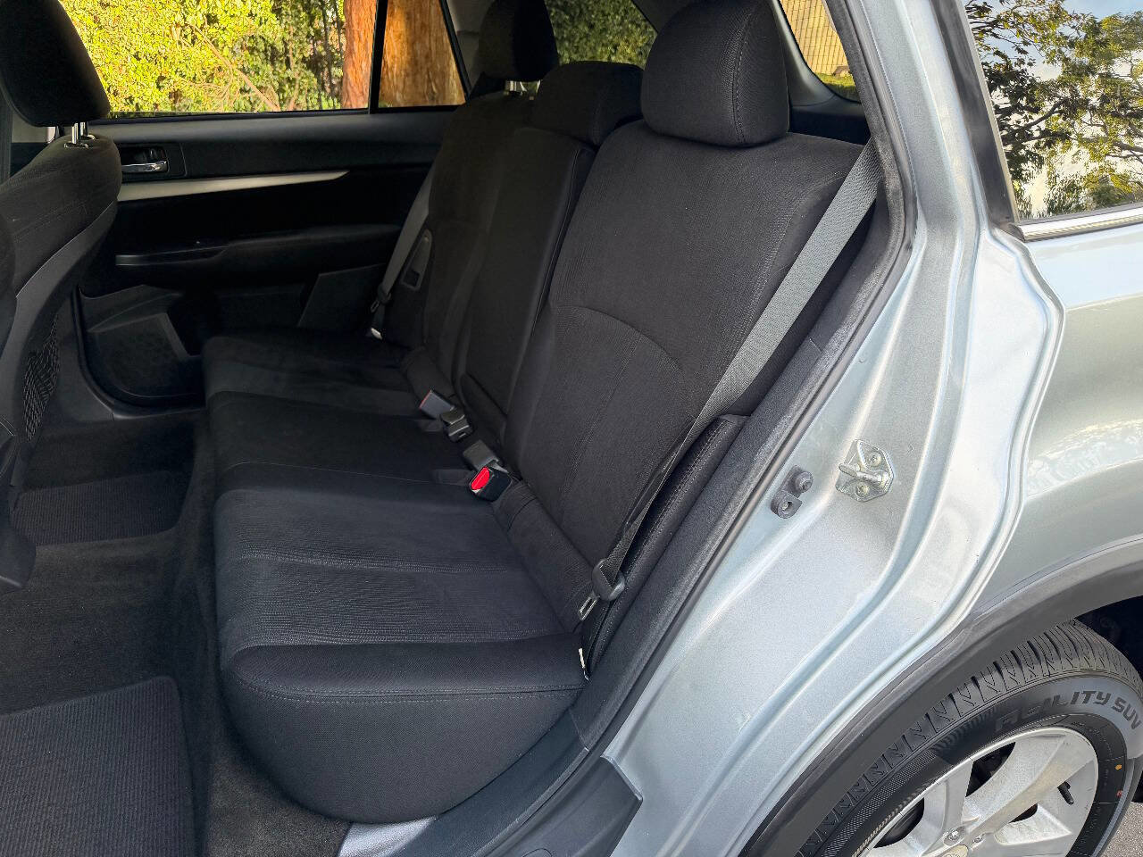 Used 2014 Subaru Outback 2.5i Premium image 17