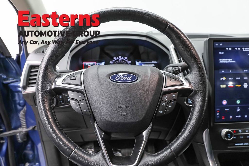 Used 2024 Ford Edge Titanium AWD/4WD image 10