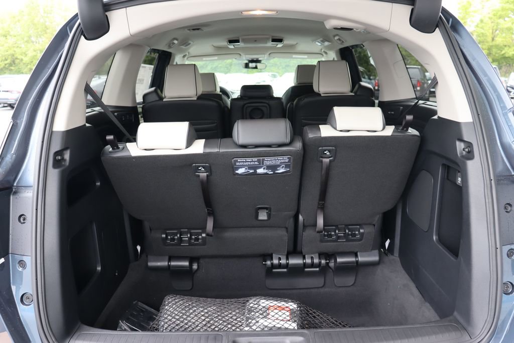 Certified 2026 Honda Odyssey Elite image 12