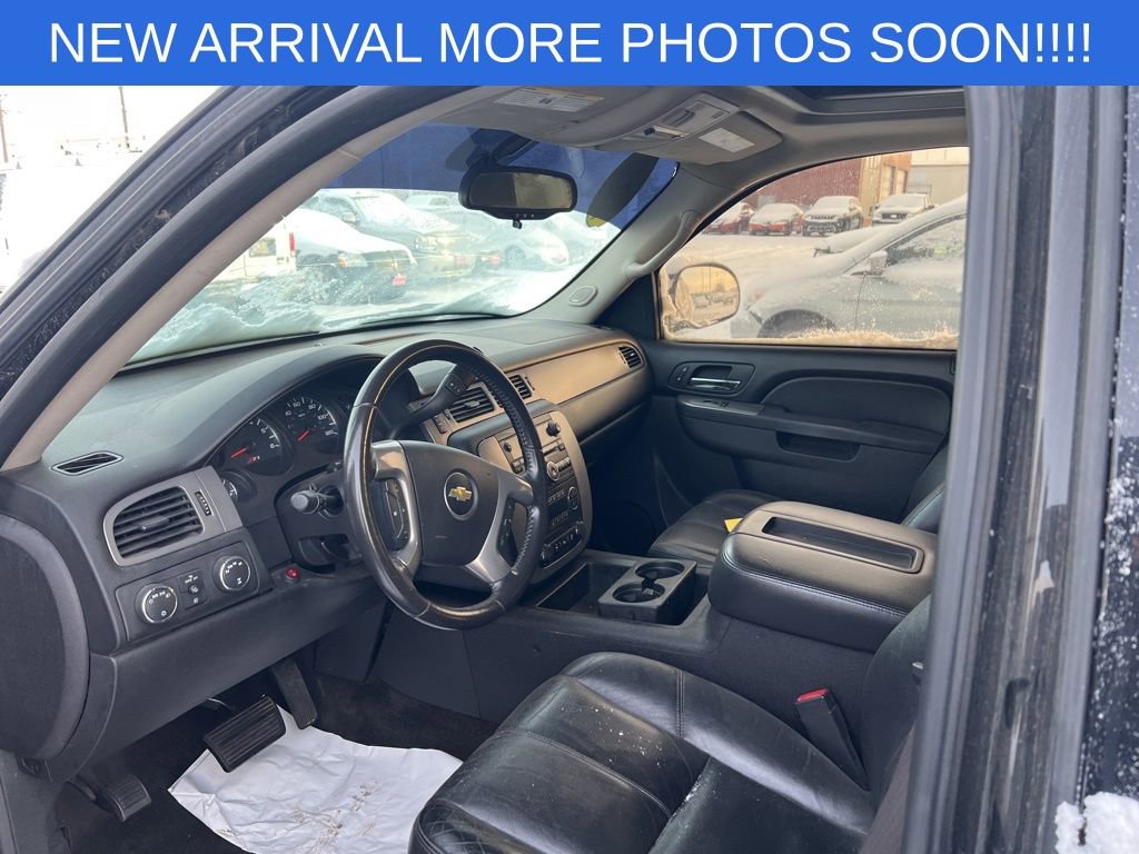 Used 2012 Chevrolet Avalanche LT w/ Suspension Package, Off-Road image 13