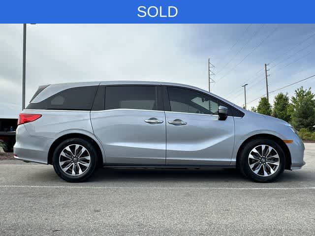 Used 2023 Honda Odyssey EX-L image 3
