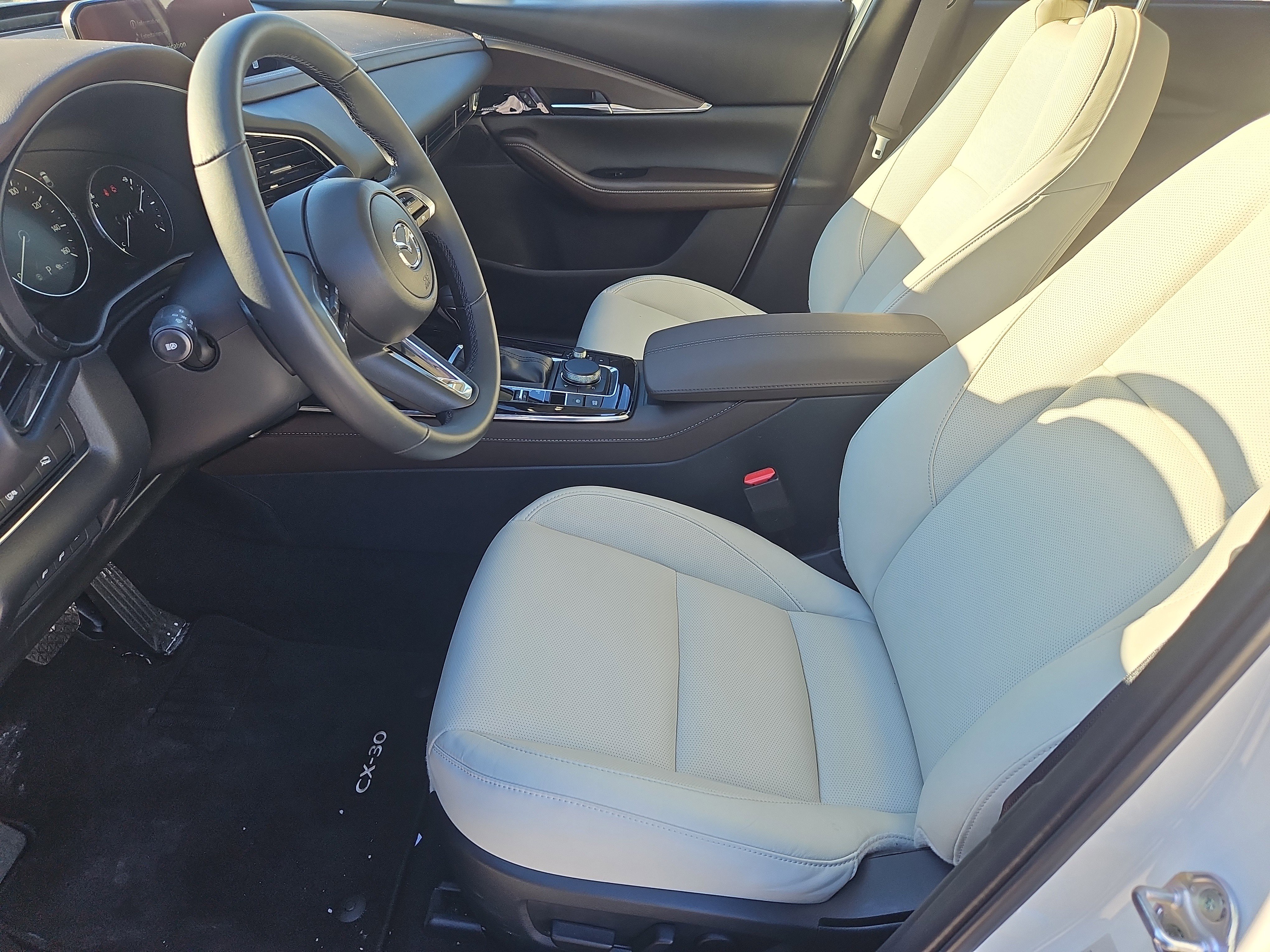 Certified 2025 MAZDA CX-30 AWD 2.5 S w/ Premium Package image 31