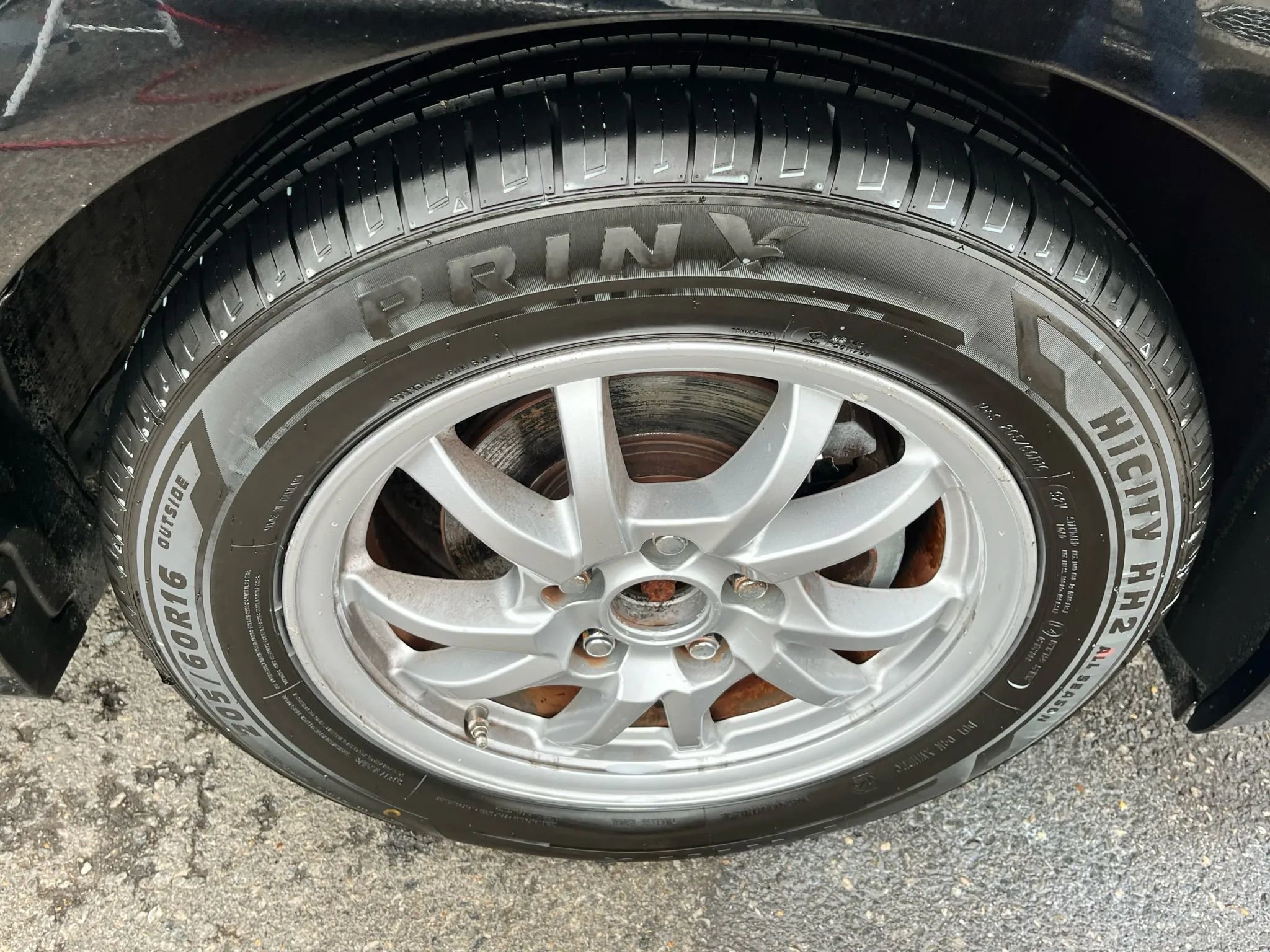 Used 2012 Toyota Prius V Three image 43