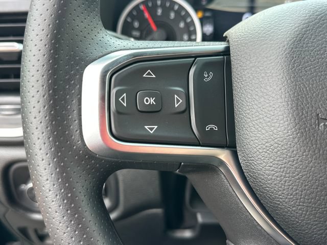 New 2026 RAM 1500 Express AWD/4WD image 18