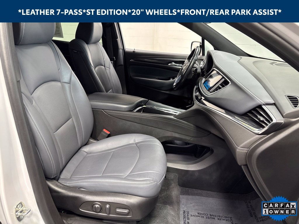 Used 2023 Buick Enclave Essence w/ Sport Touring Edition AWD/4WD image 10