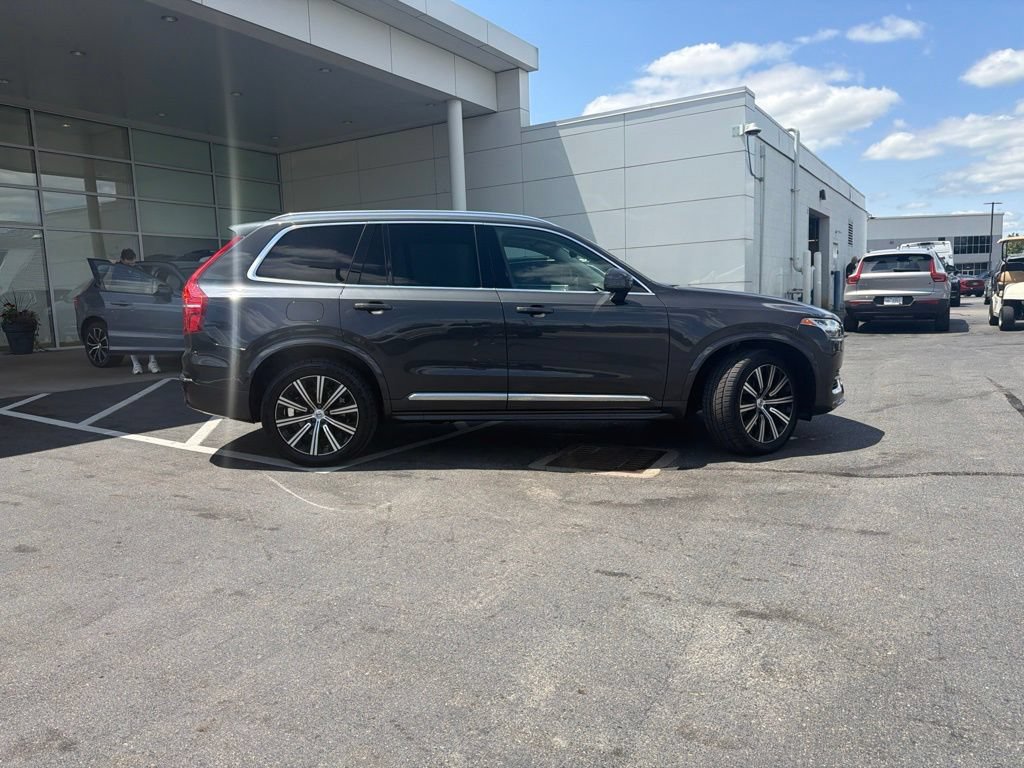 Used 2023 Volvo XC90 B6 Plus w/ Protection Package Premier AWD/4WD image 2