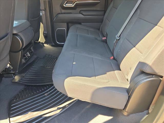 Used 2023 Chevrolet Silverado 1500 LT RWD image 16