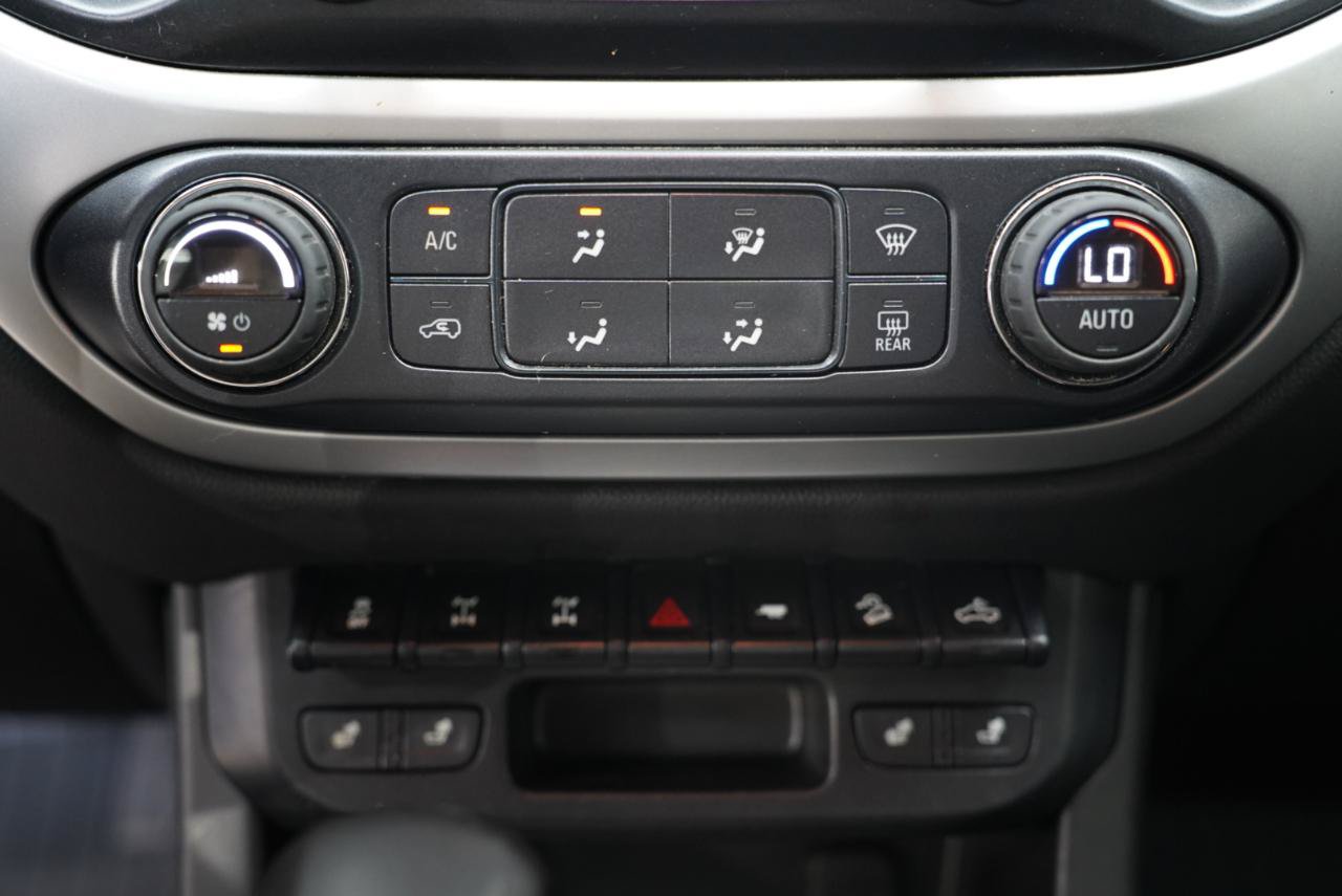 Used 2022 Chevrolet Colorado ZR2 AWD/4WD image 20