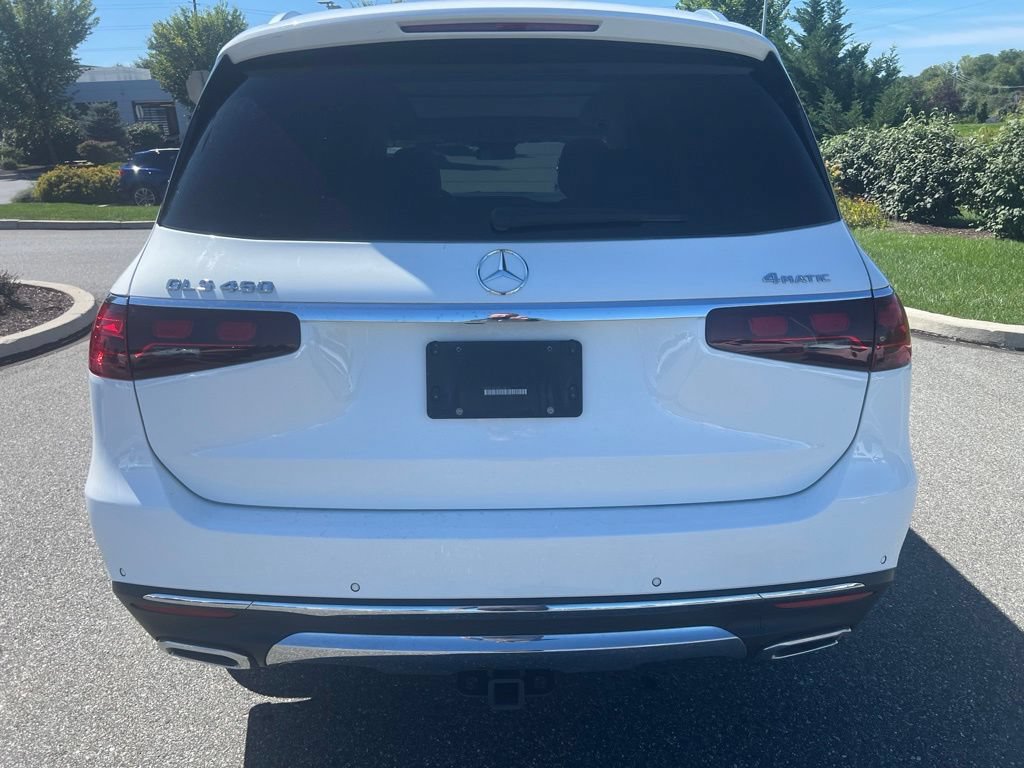 Used 2024 Mercedes-Benz GLS 450 4MATIC image 5