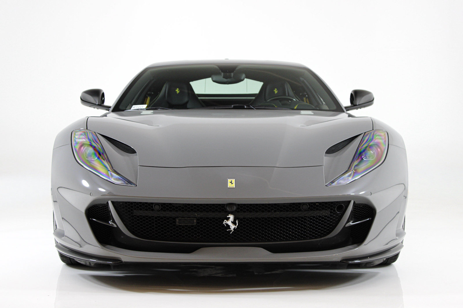 Used 2019 Ferrari 812 Superfast RWD image 12