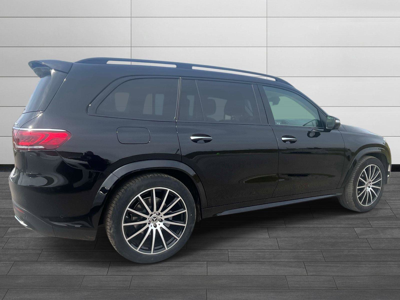 Certified 2023 Mercedes-Benz GLS 450 4MATIC image 3