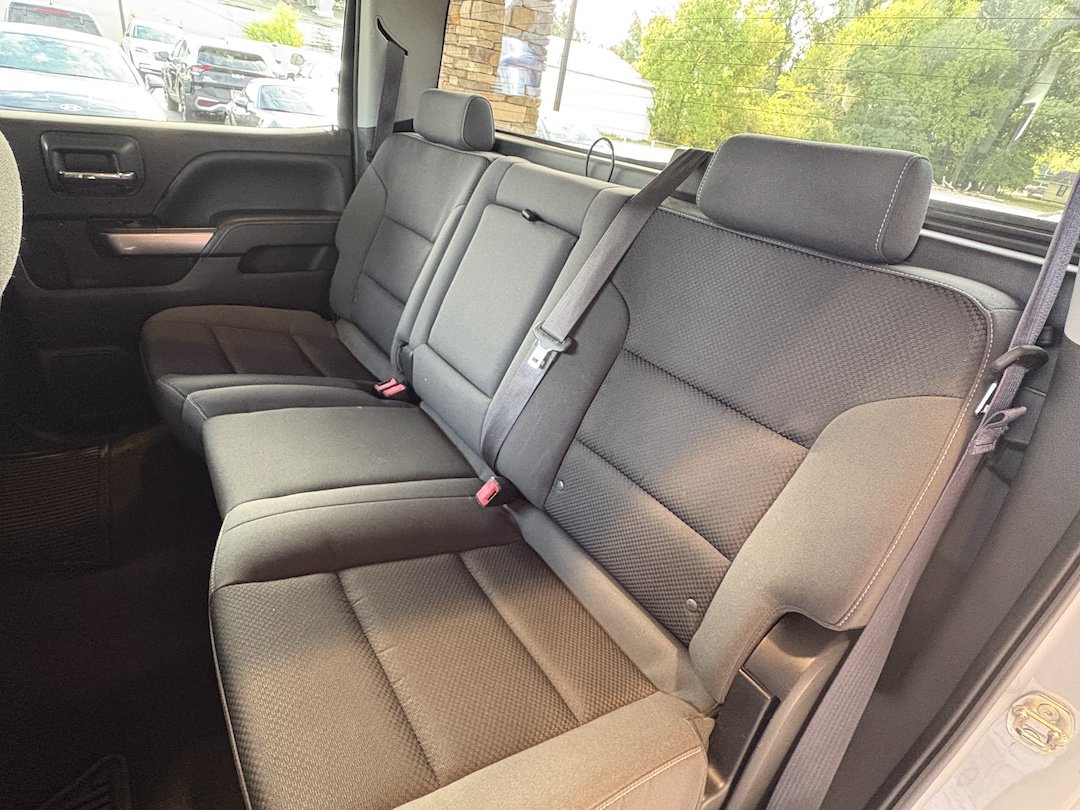 Used 2015 Chevrolet Silverado 1500 LT w/ All Star Edition AWD/4WD image 24