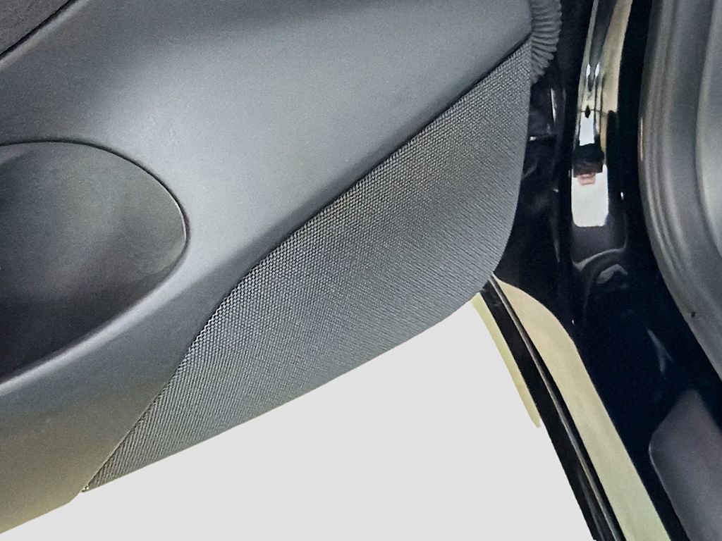 Used 2023 Tesla Model 3 Standard Range image 41