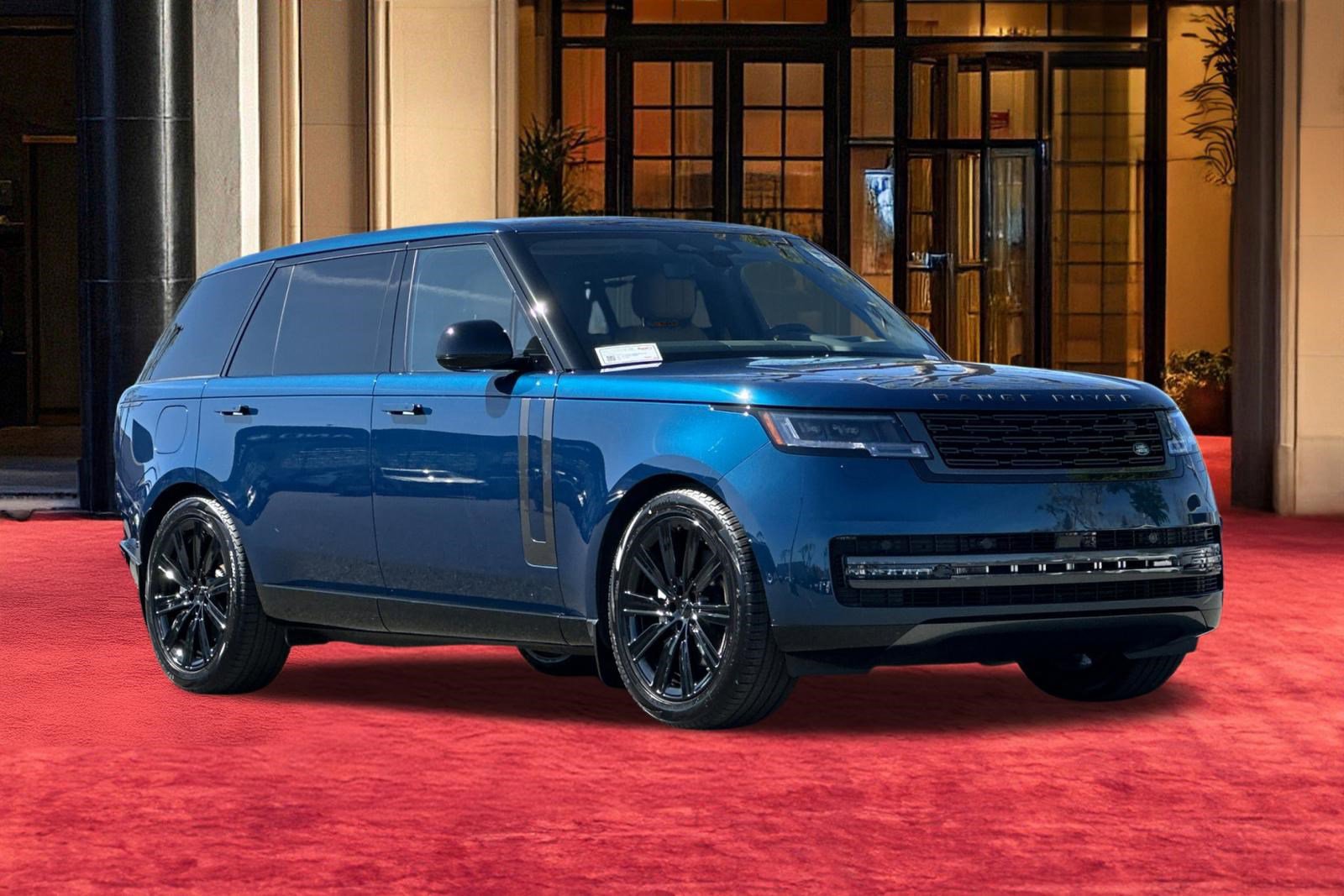 New 2026 Land Rover Range Rover Long Wheelbase SE image 8