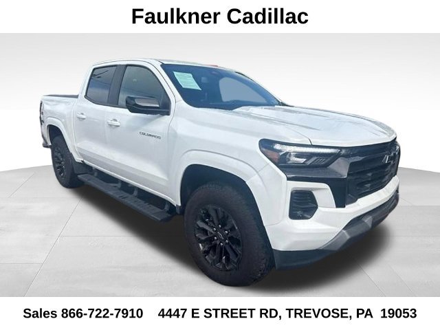 Used 2025 Chevrolet Colorado Z71 w/ Z71 Convenience Package 2