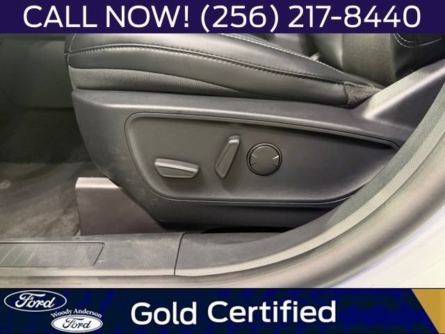 Used 2025 Ford Escape SE FWD image 20